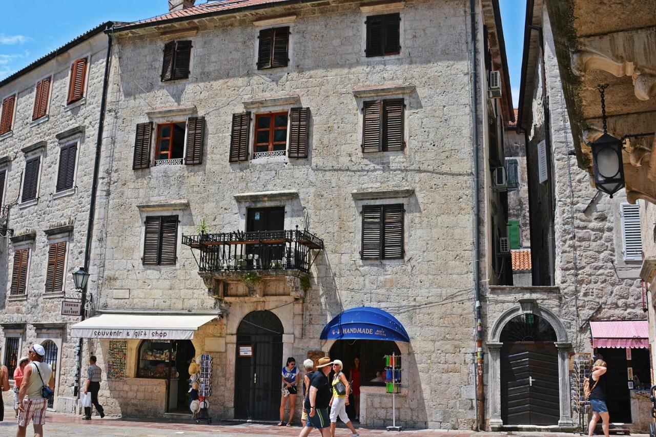 Montenegro Hostel B&B Kotor Exterior foto