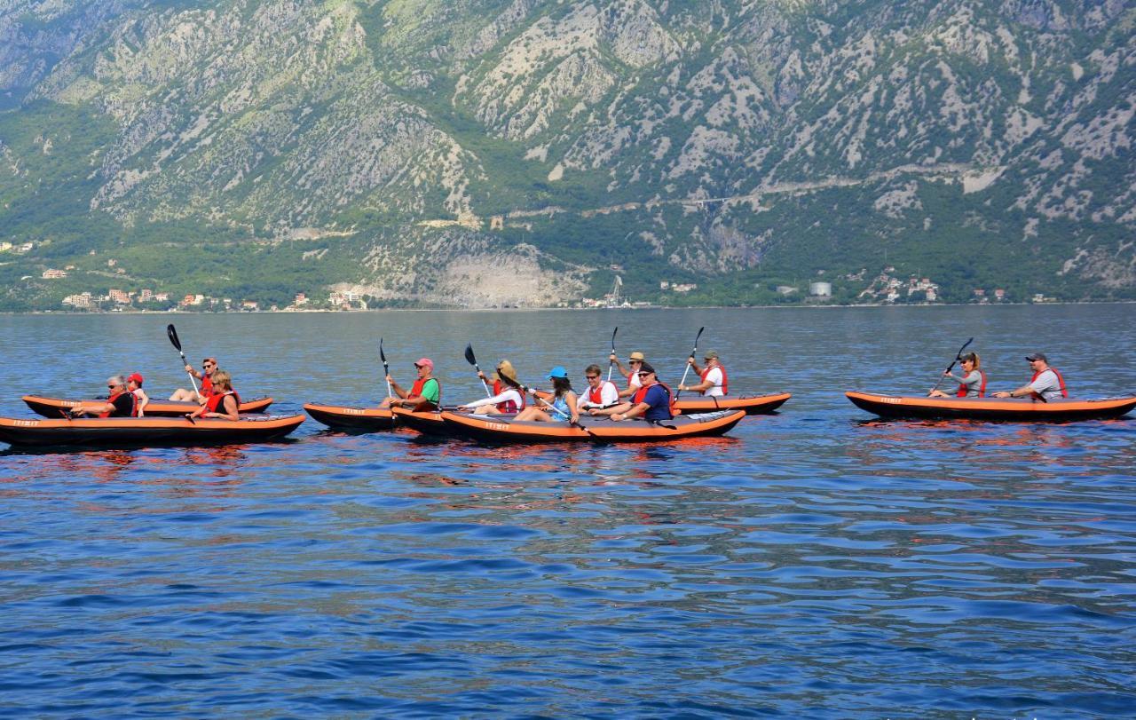 Montenegro Hostel B&B Kotor Exterior foto